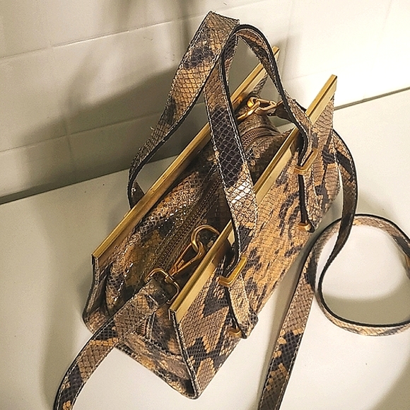 Vittoria Napoli snake print crossbody bag - Picture 4 of 16